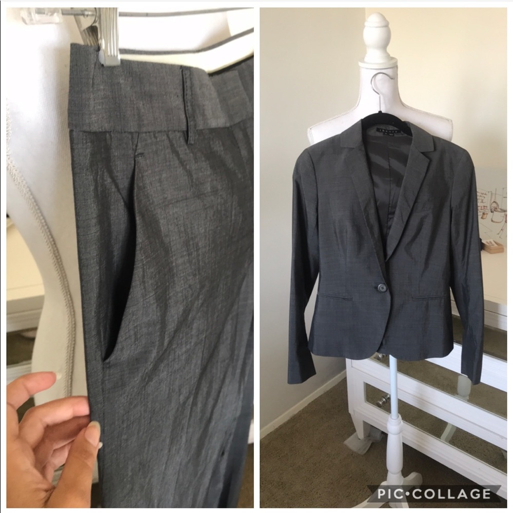 Lightweight Theory suit- like new
